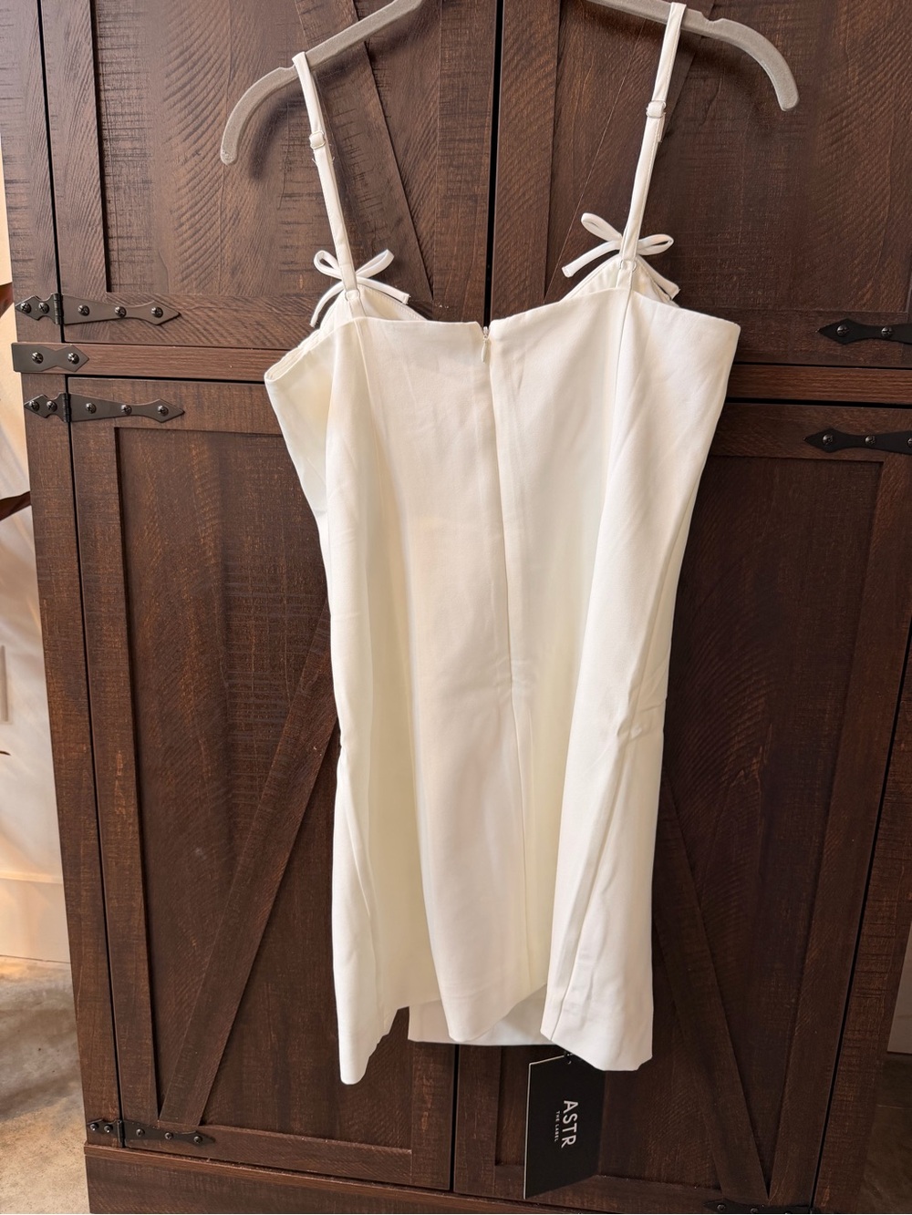 NWT Astr the Label White Bow-Strap Mini Dress with Front Slit, size medium - Picture 6 of 6
